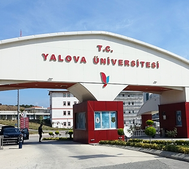Yalova Üniversitesi 2025’te Akademik Kadrosunu Güçlendiriyor