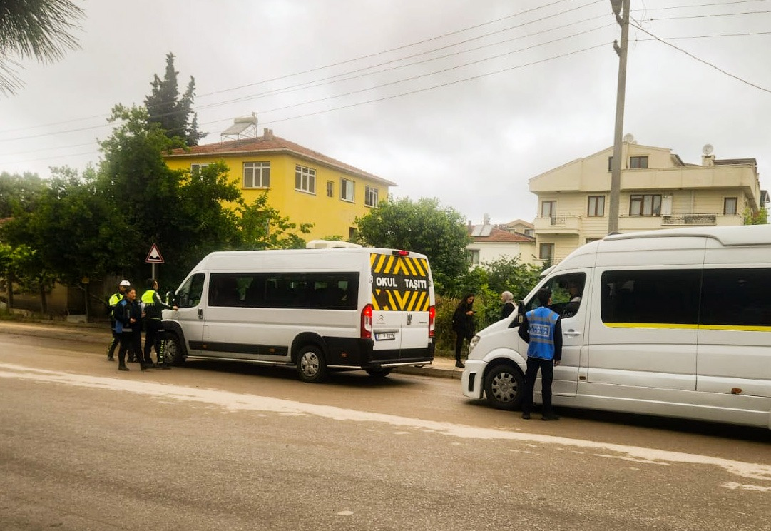 Çiftlikköy'de İşyeri Servis Araçlarına Sıkı Denetim