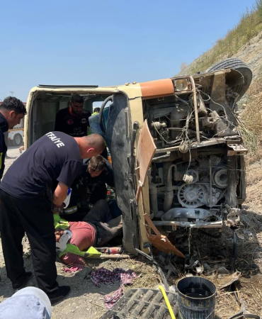 YALOVA'DA FECİ KAZA: FRENİ BOŞALAN ARAÇ 10 METRE YÜKSEKTEN DÜŞTÜ – 1 ÖLÜ, 12 YARALI