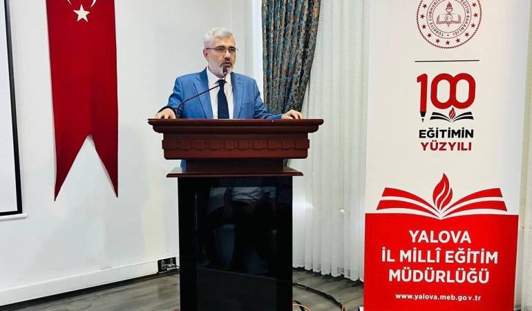 YALOVA’DA ERASMUS+ BİLGİ PAYLAŞIM VE YAYGINLAŞTIRMA PROGRAMI DÜZENLENDİ