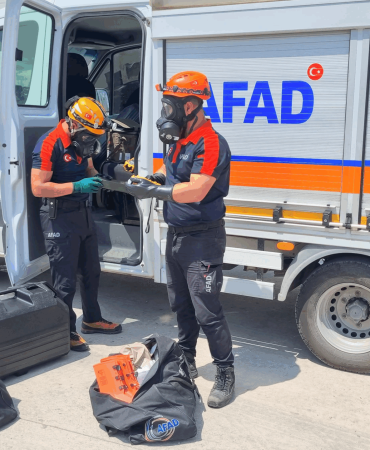 Yalova’da Sanayi Bölgesinde Metal Yangını Paniği: Ekipler Anında Müdahale Etti