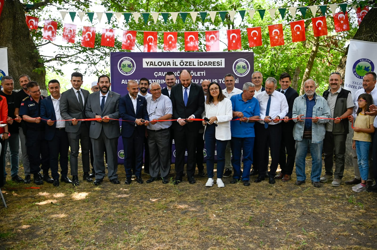 Yalova'nın Çavuşköy Köyü’nde Tamamlanan Yatırımlar İçin Temsili Toplu Açılış Töreni Düzenlendi