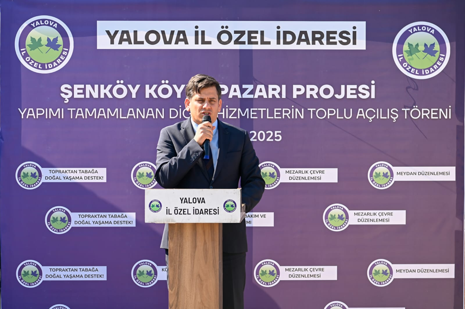 ŞENKÖY’DE KÖYLÜ PAZARI VE ALTYAPI YATIRIMLARININ TOPLU AÇILIŞI YAPILDI