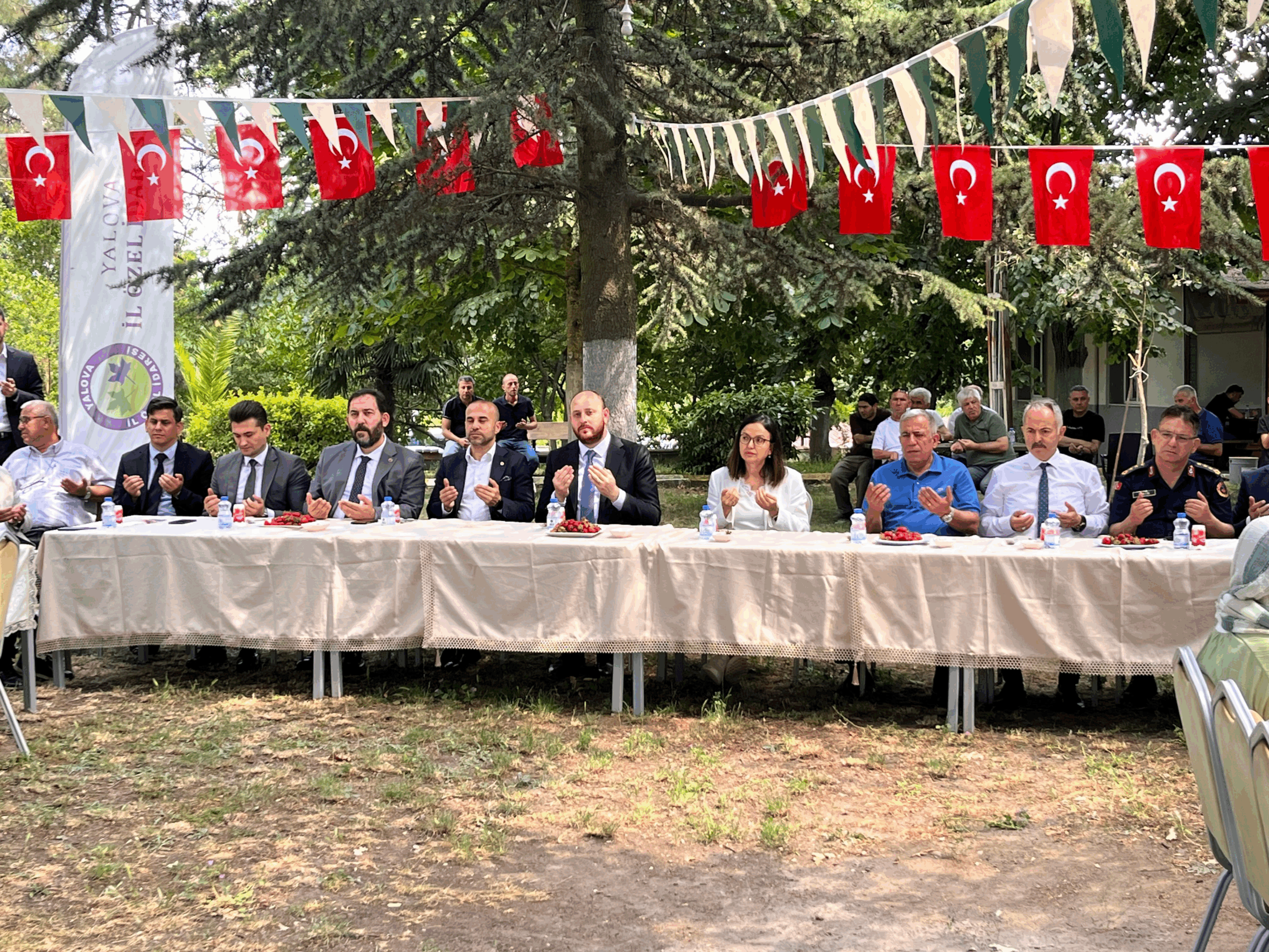 ŞENKÖY’DE KÖYLÜ PAZARI VE ALTYAPI YATIRIMLARININ TOPLU AÇILIŞI YAPILDI