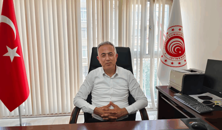 Yalova’nın Güvenilir Yüzü: Alpaslan Tunalı 8 Yıldır Görevde 34 Yalova’nın Güvenilir Yüzü: Alpaslan Tunalı 8 Yıldır Görevde