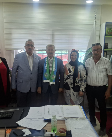 Yalova Rizeliler Derneği’nden Vali Yardımcısı Aziz Mercan’a Teşekkür ve Veda Töreni