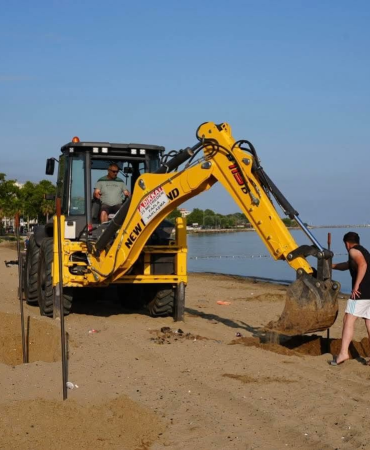 YALOVA’DA YAZ SEZONU HAZIRLIKLARI TAMAMLANDI: AKASYA PLAJI YENİLENEREK HİZMETE AÇILDI