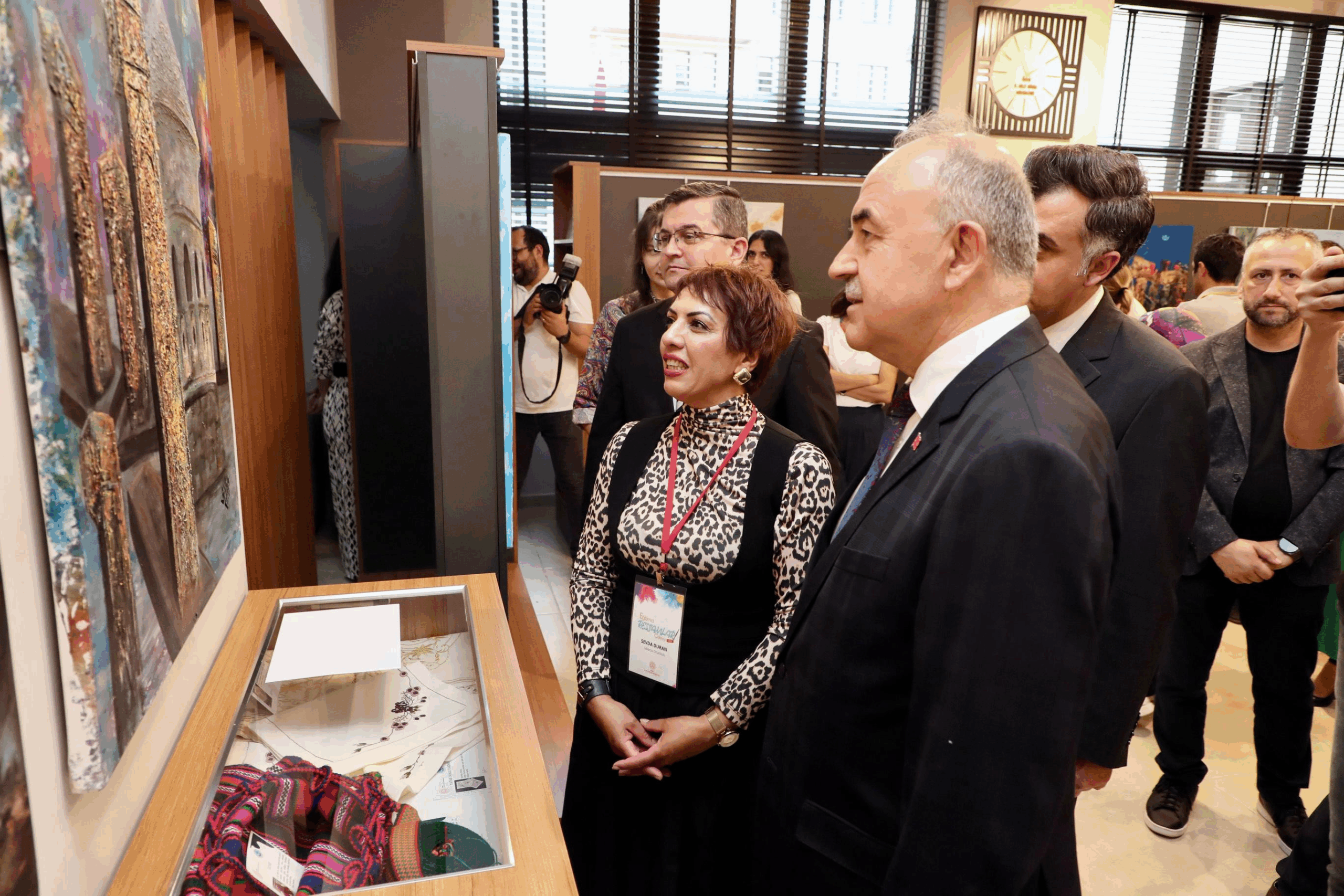“Öğretmenlerin Tuvalinde Anadolu” Sergisi Sanatseverlerle Buluştu