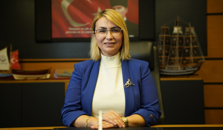 Altınova Belediyesi’nde Parti İçi Kriz Derinleşti: Başkan Fazlaca Sessizliğini Bozdu