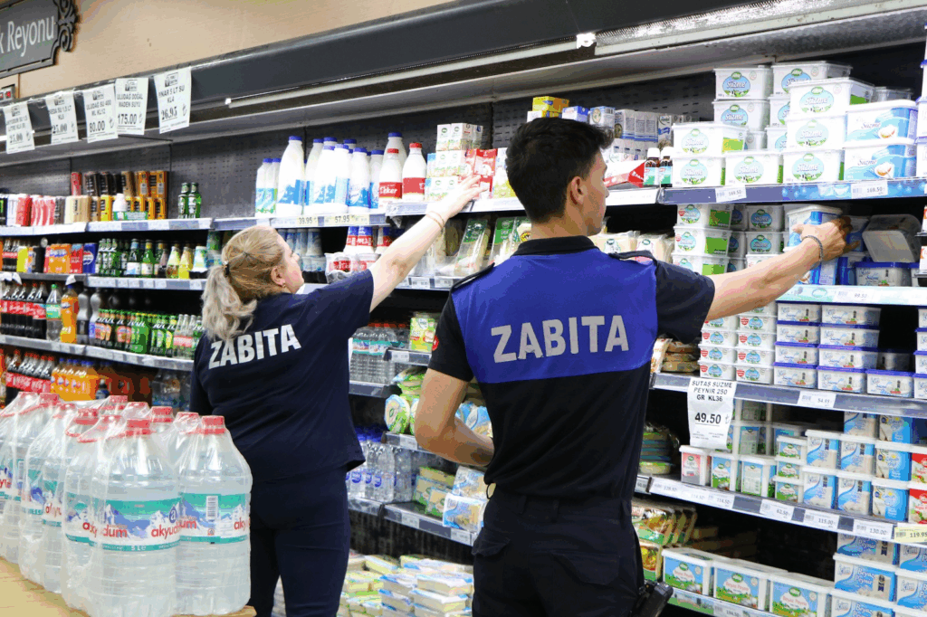 Çiftlikköy'de Market ve AVM'lere Zabıta Denetimi