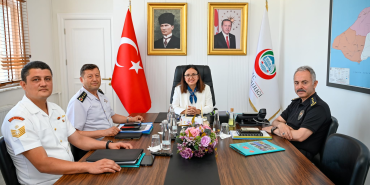 Yalova’da Asayiş ve Güvenlik Değerlendirme Toplantısı Kamuoyuna Açık Canlı Yayınla Gerçekleştirildi 8 Yalova’da Asayiş ve Güvenlik Değerlendirme Toplantısı Kamuoyuna Açık Canlı Yayınla Gerçekleştirildi