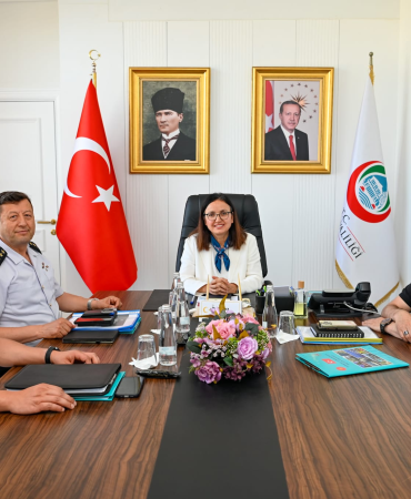 Yalova’da Asayiş ve Güvenlik Değerlendirme Toplantısı Kamuoyuna Açık Canlı Yayınla Gerçekleştirildi