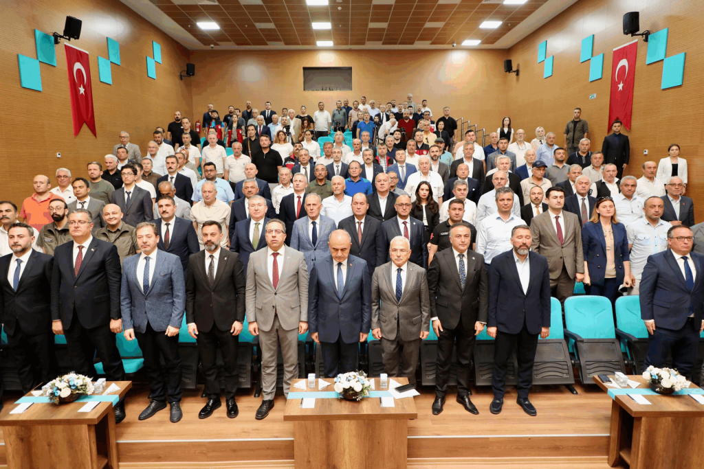 TARIM VE ORMAN BAKAN YARDIMCISI GÜMEN ORDU’DA SEKTÖR PAYDAŞLARIYLA BULUŞTU