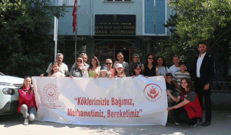 Yalova’da Aile Yılı Kapsamında Anlamlı Etkinlik: Kitap Okuma ve Dijital Bağımlılıkla Mücadele Eğitimi Düzenlendi 2 Yalova’da Aile Yılı Kapsamında Anlamlı Etkinlik: Kitap Okuma ve Dijital Bağımlılıkla Mücadele Eğitimi Düzenlendi