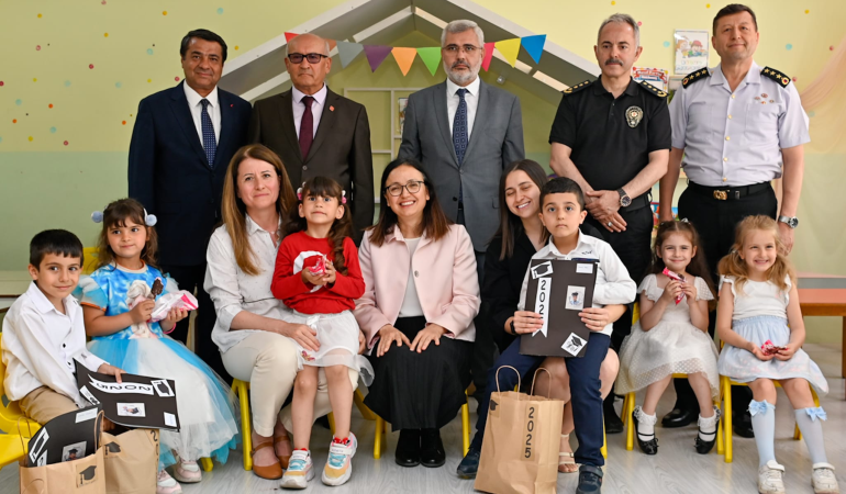 2024-2025 Eğitim Öğretim Yılı, Yalova'da Coşkulu Bir Törenle Sona Erdi