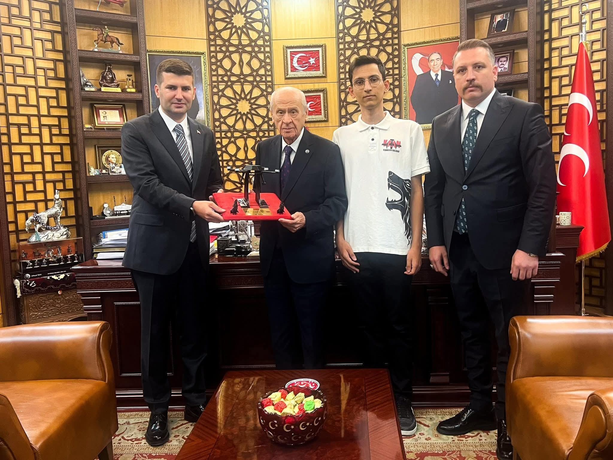 TÜRKHAN Projesi, Türk Gençliğini Geleceğe Taşıyor