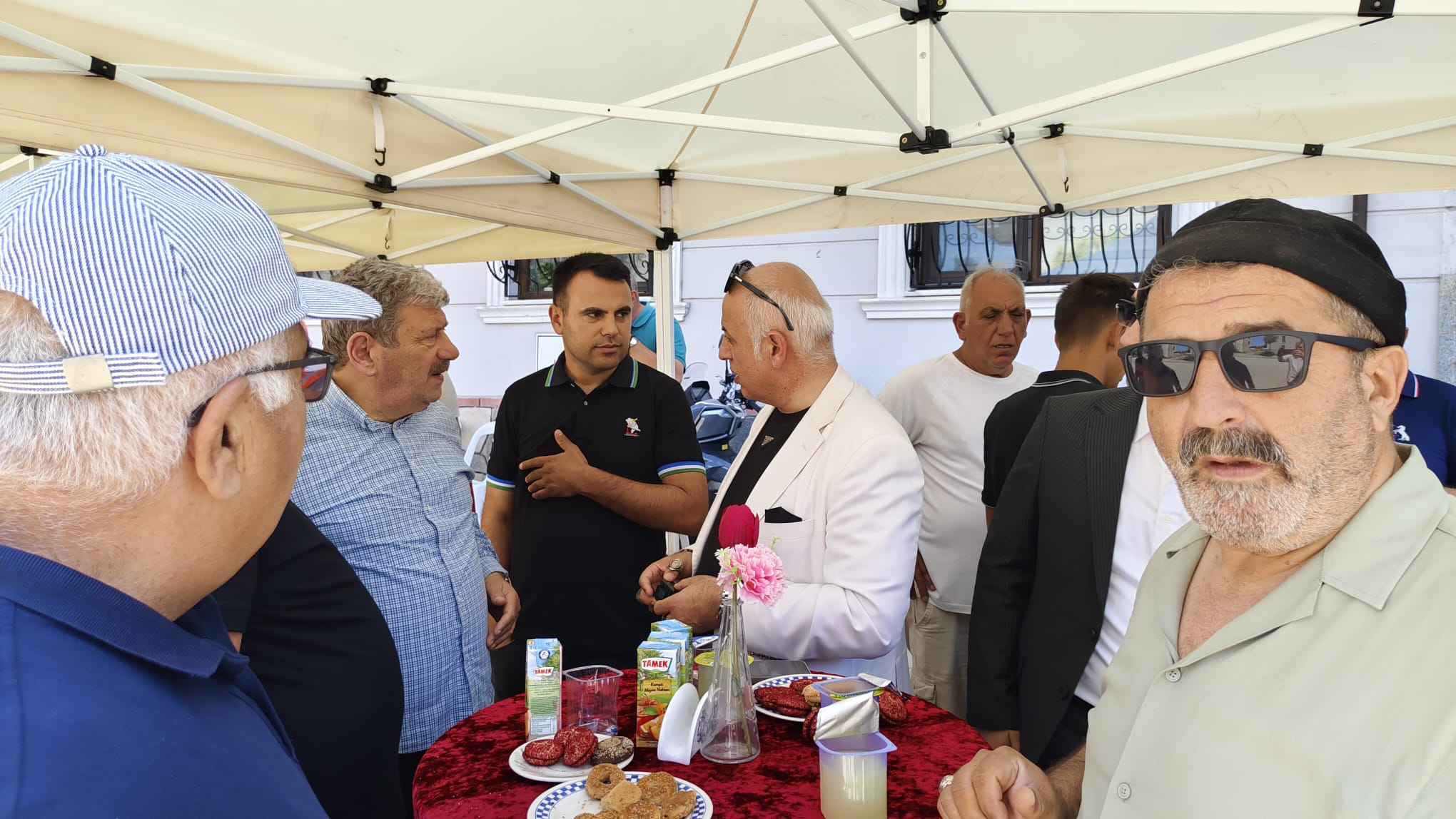 YALOVA’DA KENTSEL DÖNÜŞÜMDE ÖNEMLİ ADIM: HARBİŞ BLOKLARINDA YIKIM BAŞLADI