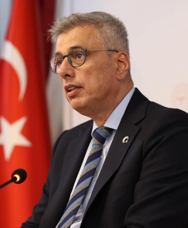 SAĞLIK BAKANI MEMİŞOĞLU, BOLU’DA SAĞLIK YÖNETİCİLERİYLE BİR ARAYA GELDİ