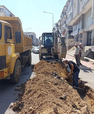 Çınarcık Belediyesi’nden Altyapı ve Üstyapıda Yoğun Mesai