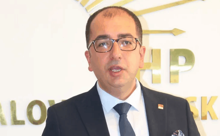 CHP, Altınova Belediye Başkanı ve Meclis Üyesini Disipline Sevk Etti