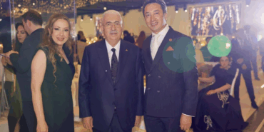 "Zengin Olmak Yetmez, Rol Model Olmak Gerekir"