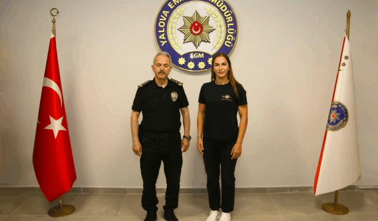 Yalova İl Emniyet Müdürü Ümit Bitirik, Milli Güreşçi Buse Tosun Çavuşoğlu’nu Ağırladı