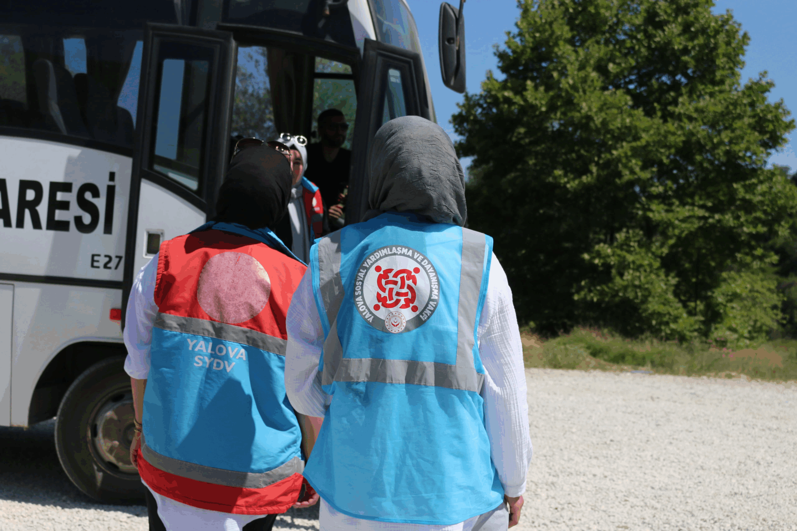 Yalova’da Karne Hediyesi Doğayla Buluşma Oldu: SYDV ve SEVKADER'den Çocuklara Renkli Etkinlik