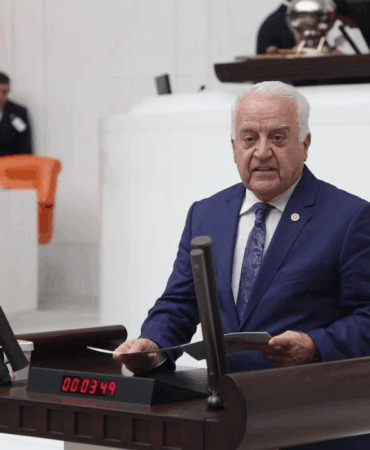 CHP'li Becan’dan TOKİ’ye Sosyal Konut Tepkisi: “Vatandaş Umutla Başvurdu, Şimdi Yük Altında”