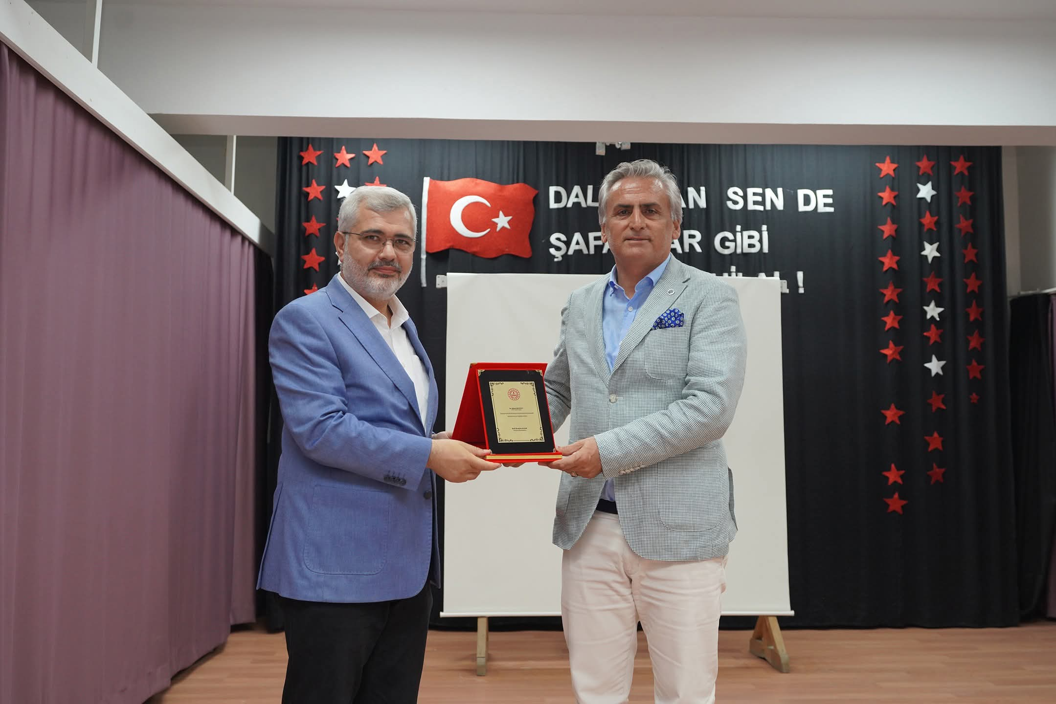 Altınova’da Robotik Kodlama Sınıfı Açıldı: Geleceğin Teknoloji Yıldızları Yetişecek