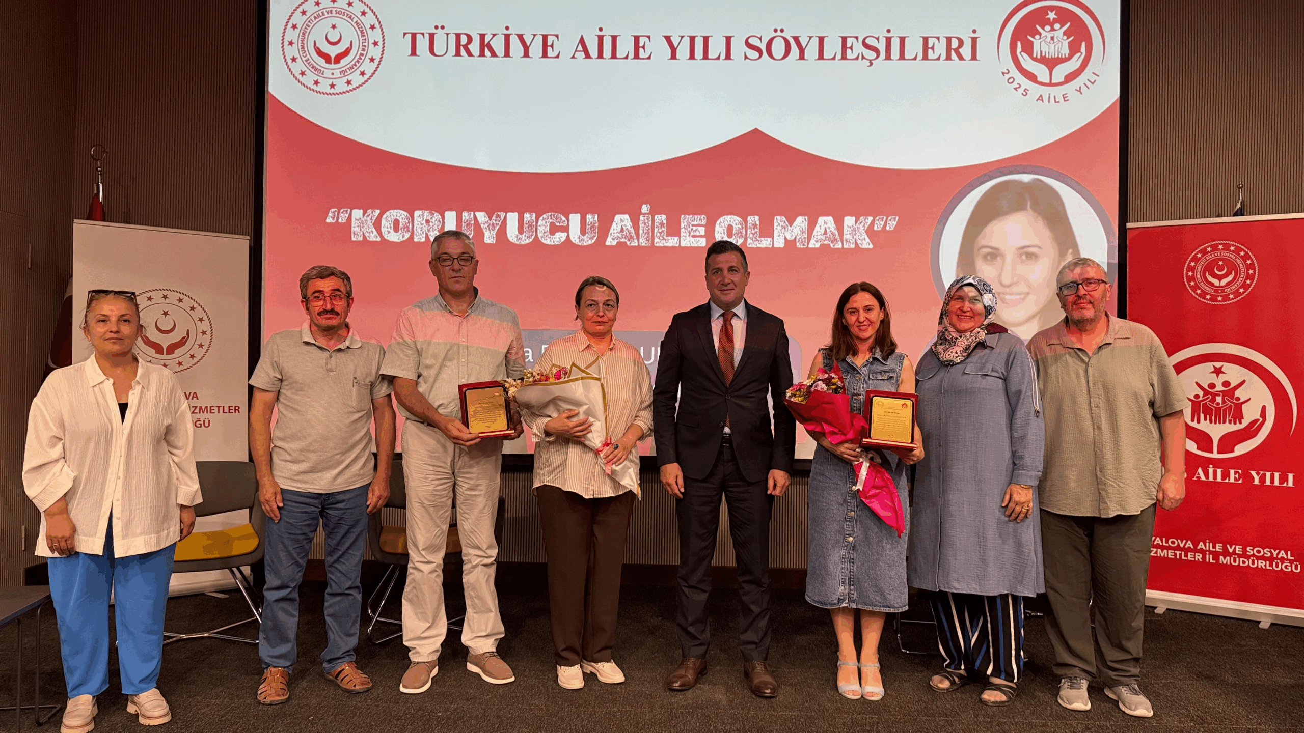 “Türkiye Yüzyılı Aile Söyleşileri” Yalova’da Gerçekleştirildi: Koruyucu Ailelik Masaya Yatırıldı