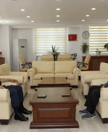 İL SAĞLIK MÜDÜRÜ KAŞIKCI’DAN JANDARMA KOMUTANI ALTIN’A NEZAKET ZİYARETİ