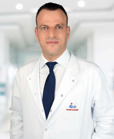 Uzm. Dr. Murat Bilgin Kardiyoloji Doçenti Oldu