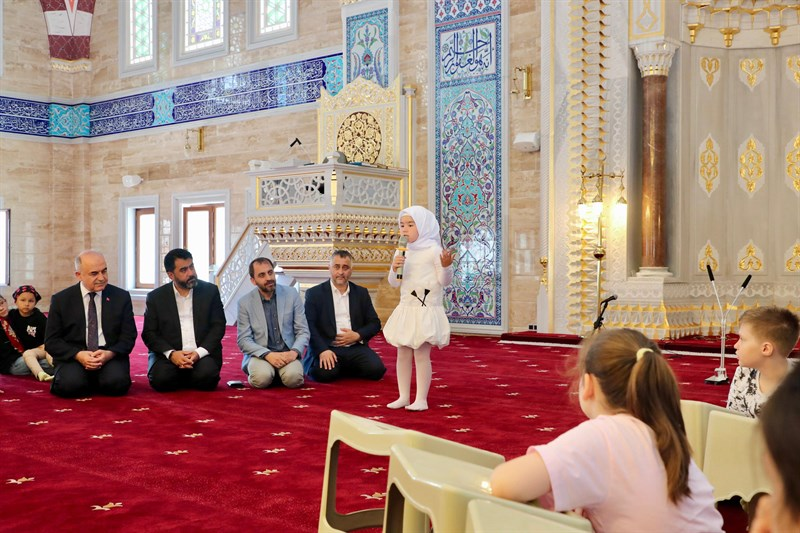 Vali Muammer Erol Yaz Kur’an Kursları Açılış Programına Katıldı