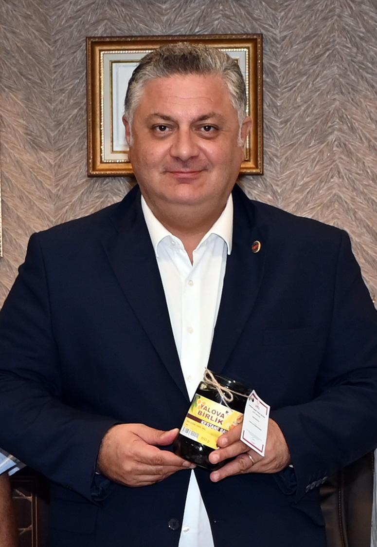 YALOVA BELEDİYESİ’NDEN COĞRAFİ İŞARETLİ “YALOVA KESTANE BALI”NA TANITIM DESTEĞİ