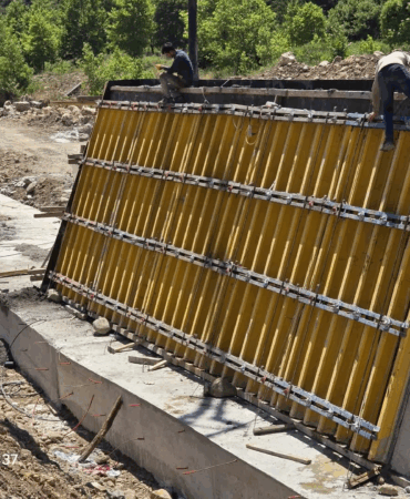 Teşvikiye’de Dere Islah Çalışmaları Hız Kesmeden Sürüyor