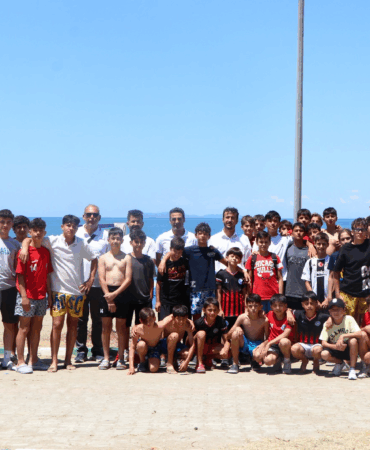 BAŞKAN AYDIN’DAN MİNİK KRAMPONLARA MANGAL PARTİSİ