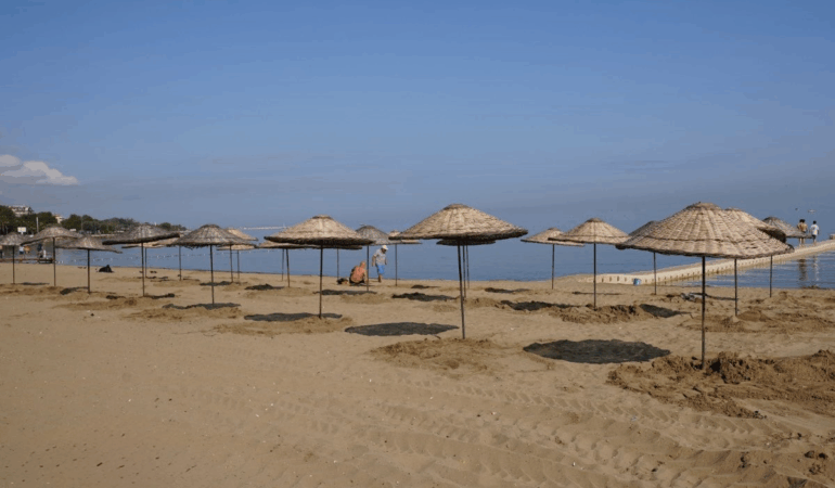 Yalova Akasya Plajı’nda Feci Olay: 6 Yaşındaki Eyüp Hüseyin Yılmaz Boğularak Hayatını Kaybetti