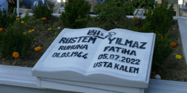 Duayen Gazeteci Rüstem Yılmaz, Vefatının Üçüncü Yılında Kabri Başında Anıldı