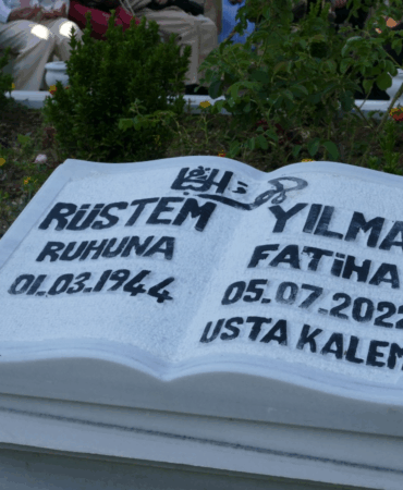 Duayen Gazeteci Rüstem Yılmaz, Vefatının Üçüncü Yılında Kabri Başında Anıldı