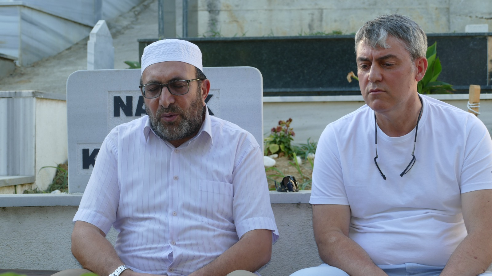 Duayen Gazeteci Rüstem Yılmaz, Vefatının Üçüncü Yılında Kabri Başında Anıldı