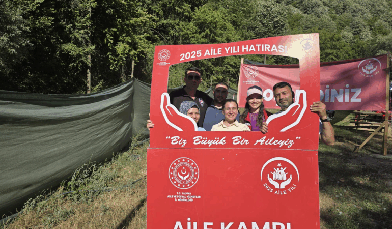 AİLE YILI KAPSAMINDA “AİLE KAMPI” ETKİNLİĞİ DÜZENLENDİ 6 AİLE YILI KAPSAMINDA “AİLE KAMPI” ETKİNLİĞİ DÜZENLENDİ