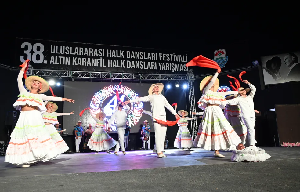 Yalova’da Kültür Şöleni: 38. TUFAG Uluslararası Halk Dansları Festivali Coşkuyla Sona Erdi
