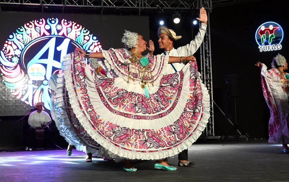 Yalova’da Kültür Şöleni: 38. TUFAG Uluslararası Halk Dansları Festivali Coşkuyla Sona Erdi