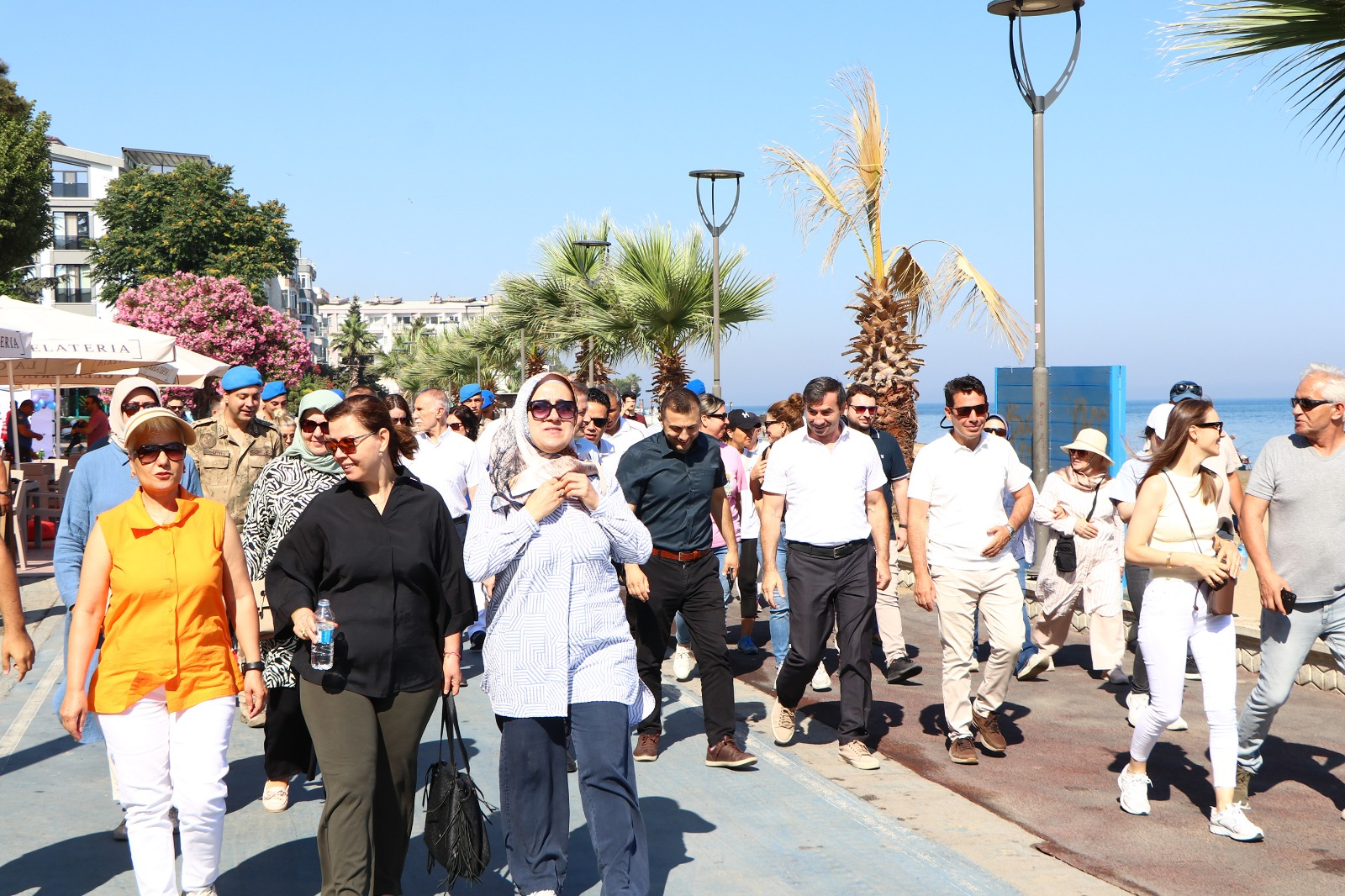 Yalova’nın Çiftlikköy İlçesinde Sağlıklı Hayat Yürüyüşü Düzenlendi