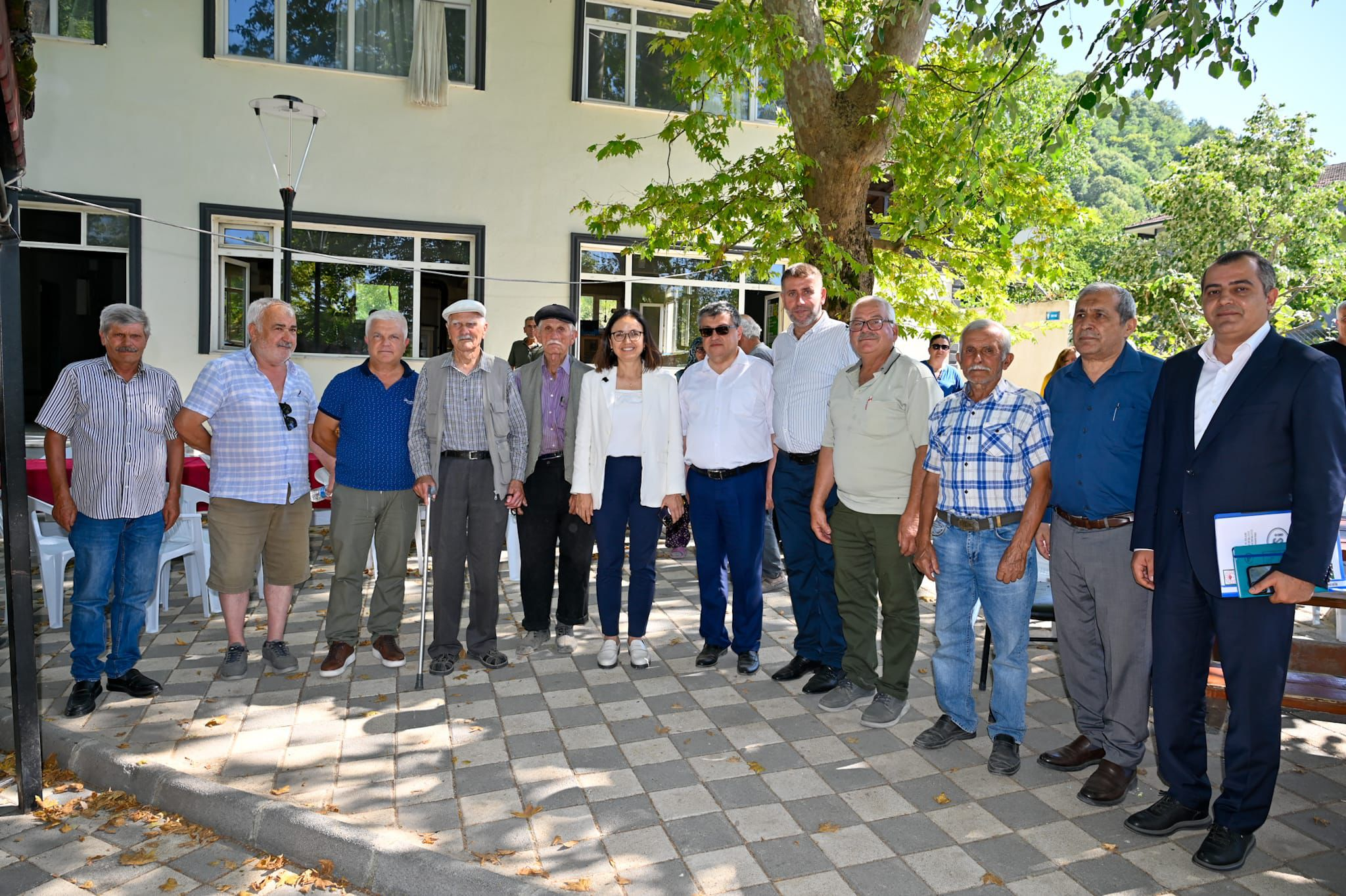 Yalova’da Protokol Vatandaşla Buluştu: Çukurköy’de Talepler Dinlendi