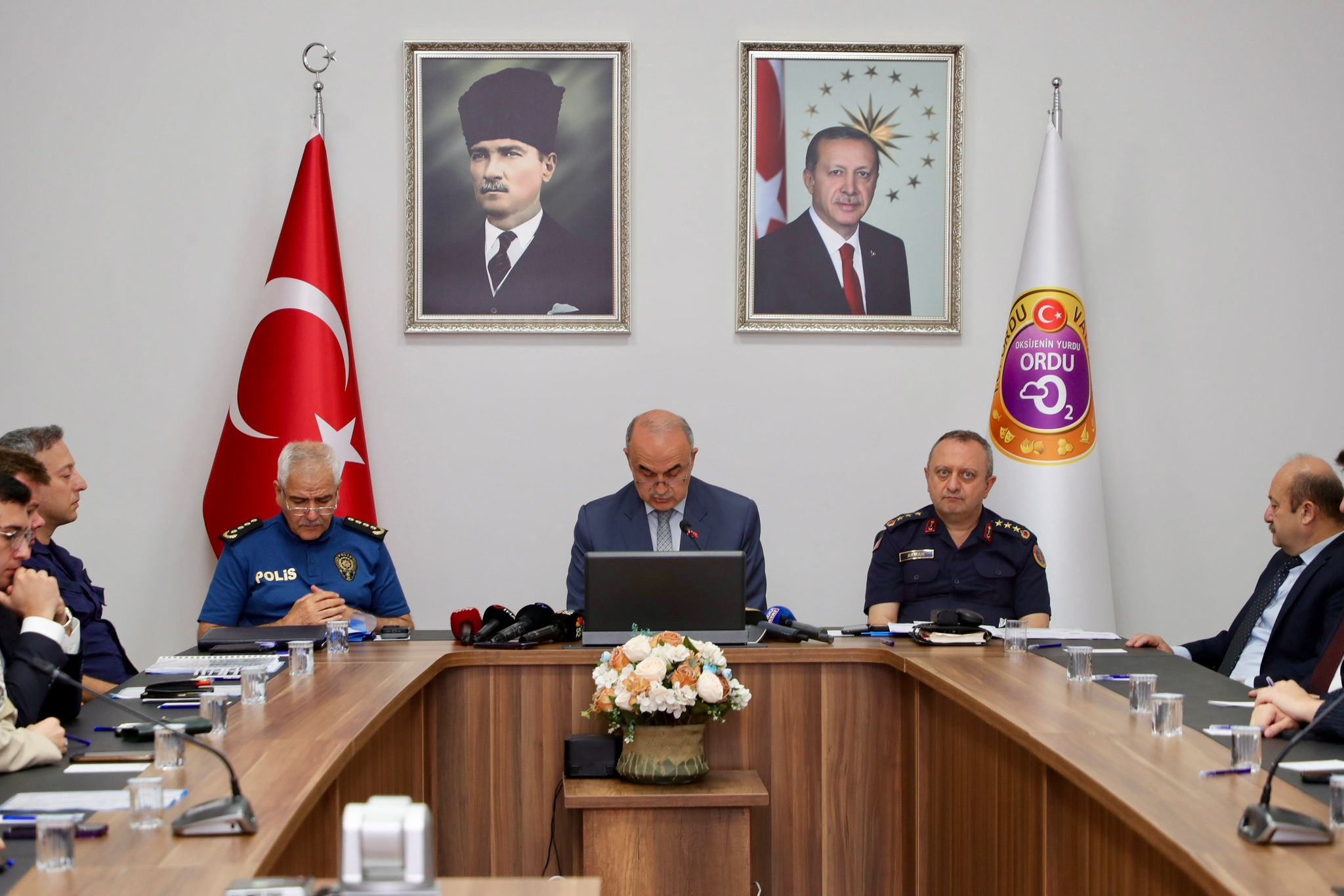Vali Erol, “Olayları Aydınlatma Oranımız .9’a Ulaştı”