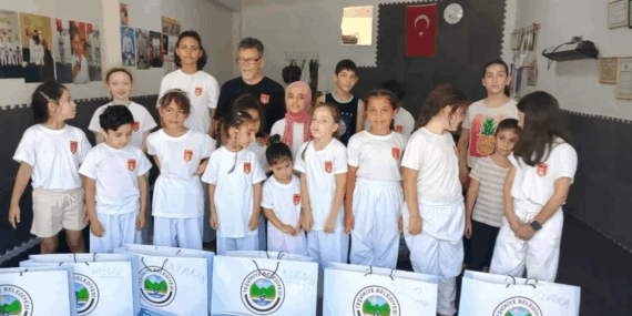 Başkan Nurten’den Şampiyon Karatecilere Ödül 50 Başkan Nurten’den Şampiyon Karatecilere Ödül