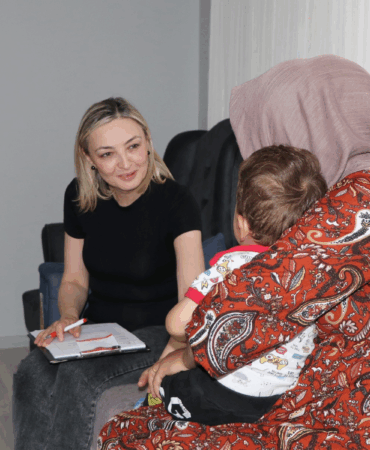 ÇİFTLİKKÖY'DE SOSYAL YARDIMLAR TÜM HIZIYLA SÜRÜYOR