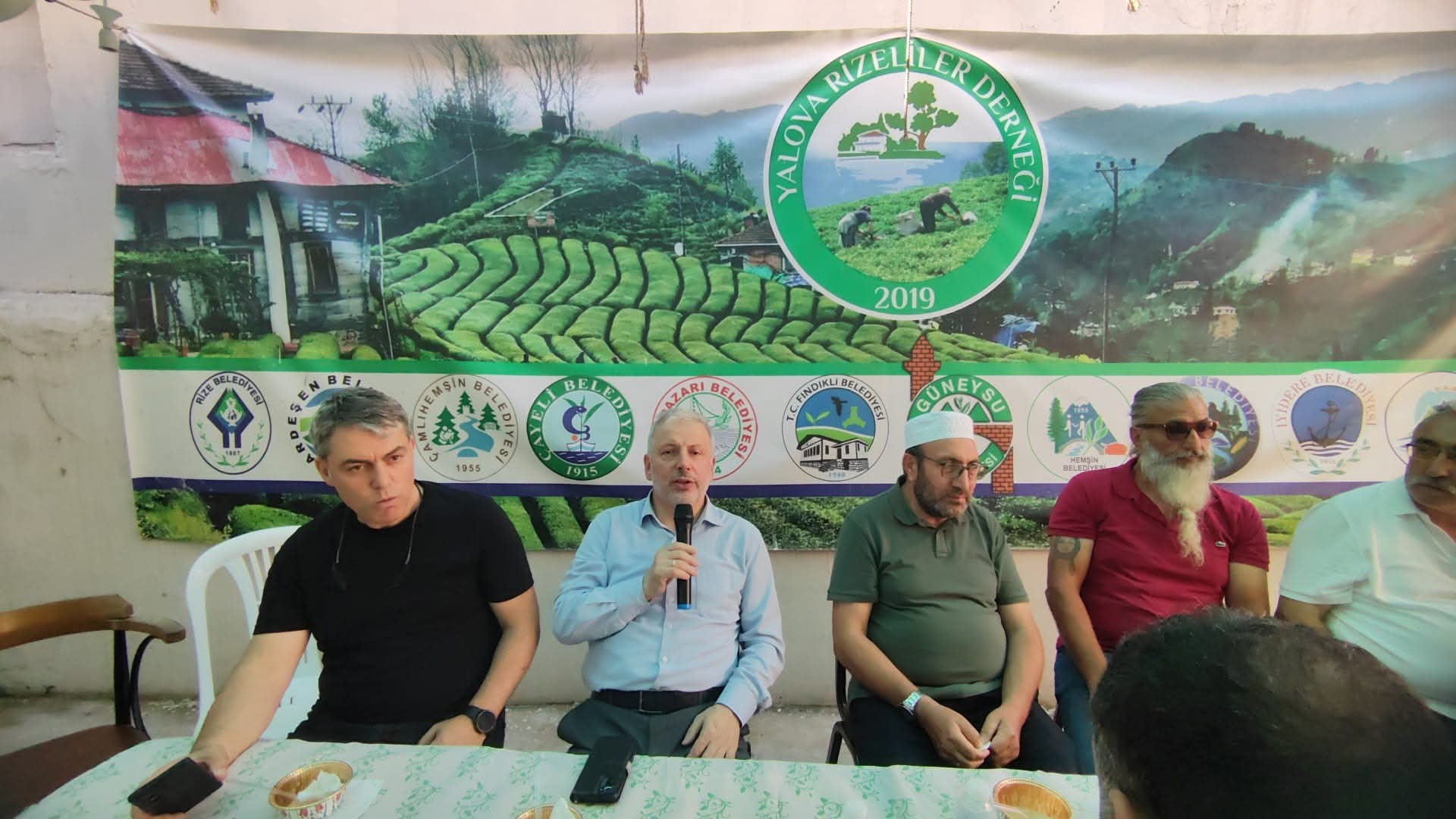 YALOVA RİZELİLER DERNEĞİ’NDEN ANLAMLI AŞURE PROGRAMI