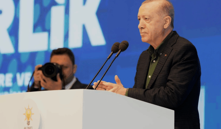 CUMHURBAŞKANI ERDOĞAN: “TÜRKİYE YÜZYILI’NIN KAPILARI ARDINA KADAR ARALANMIŞTIR” 1 CUMHURBAŞKANI ERDOĞAN: “TÜRKİYE YÜZYILI’NIN KAPILARI ARDINA KADAR ARALANMIŞTIR”